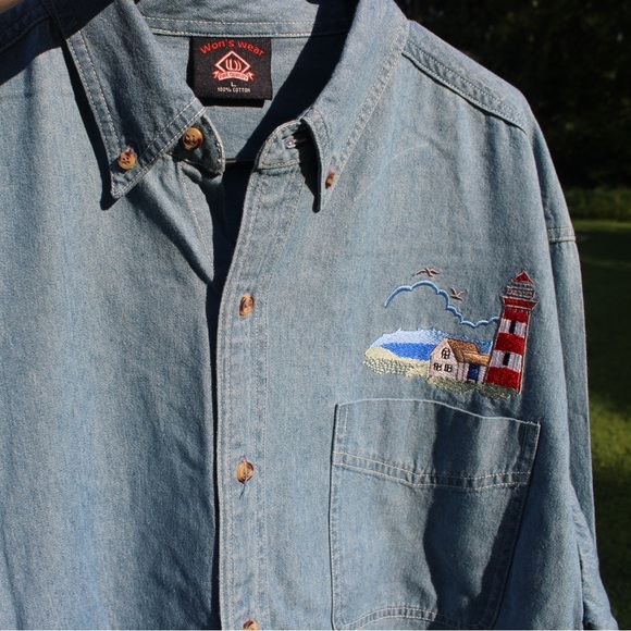 Won’s Wear Large 100% Cotton Denim Light House Button Down - Picture 7 of 9